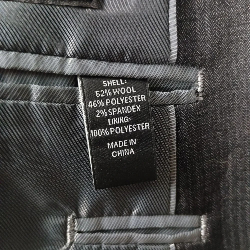 Claiborne 44R 42x30 Mens Suit Grey Herringbone Wool Blend Modern Fit Stretch